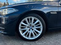 Second-hand BMW 525 218 CP (160 kW) 2013 Albastru Berlinǎ