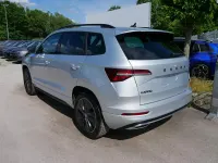 Neu Skoda Karoq SportLine 190 PS (139 kW) 2025 Brillant silber metallic SUV