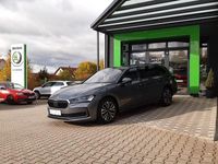 Neu Skoda Superb Selection 265 PS (194 kW) 2025 Grau Kombi