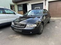Usado Audi A4 116 CV (85 kW) 2000 Negro Berlina