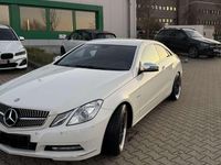 Gebraucht Mercedes E200 184 PS (135 kW) 2012 Weiß Coupé