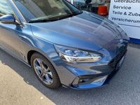 gebraucht Ford Focus Turnier ST-Line - HUD - LED - Key Free - Navi - Kamera - Top Ausstattung