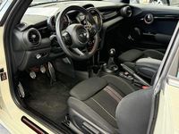 Gebraucht Mini John Cooper Works 136 PS (100 kW) 2015 Pepper white Kleinwagen