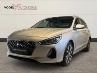 Gebraucht Hyundai i30 Premium 140 PS (102 kW) 2018 Silber Kombi