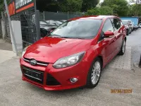 Gebraucht Ford Focus Titanium 150 PS (110 kW) 2012 Rot Kombi