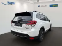 Gebraucht Subaru Forester Platinum 150 PS (110 kW) 2024 Crystal white pearl SUV