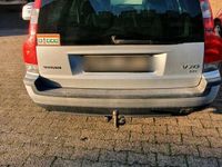 gebraucht Volvo V70 2 2.4D5 Geatronic 7Sitzer