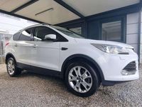 Usado Ford Kuga 179 HP (131 kW) 2015 Branco SUV