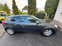Gebraucht Kia Ceed 100 PS (73 kW) 2012 Grau Kleinwagen