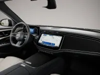 Gebraucht Mercedes E300 197 PS (144 kW) 2025 Grau