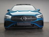 Gebraucht Mercedes CLA200 Shooting Brake Advanced 163 PS (119 kW) 2025 Blau Kombi