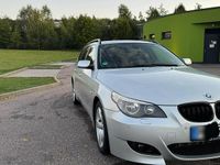 Gebraucht BMW 525 177 PS (130 kW) 2004 Silber Kombi