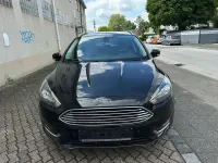 Gebraucht Ford Focus Titanium 125 PS (91 kW) 2018 Shadow black Kombi