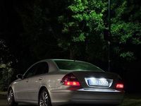 Gebraucht Mercedes 220 150 PS (110 kW) 2005 Silber Limousine