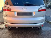 Gebraucht Ford S-MAX S 175 PS (128 kW) 2010 Silber Van / Kleinbus