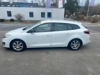 Gebraucht Renault Mégane 130 PS (95 kW) 2012 Weiß Limousine
