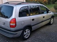 Gebraucht Opel Zafira 125 PS (91 kW) 2001 Silber Van / Kleinbus
