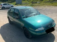 Usata Ford Fiesta 75 CV (55 kW) 1999 Verde Utilitaria