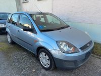 Gebraucht Ford Fiesta 51 PS (37 kW) 2006 Blau Kleinwagen