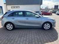 Gebraucht Kia Ceed Edition 7 101 PS (74 kW) 2024 Silber Kleinwagen