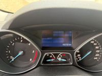 Gebraucht Ford Kuga Individual 163 PS (119 kW) 2014 Weiß SUV