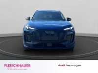 Neu Audi Q6 e-tron Business 225 kW (306 PS) 2026 Blau SUV