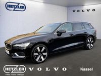Gebraucht Volvo V60 Plus 398 PS (292 kW) 2025 Onyx black / metallic Kombi