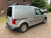 Gebraucht VW Caddy 75 PS (55 kW) 2016 Silber Van / Kleinbus