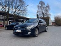 Gebraucht Hyundai i30 143 PS (105 kW) 2009 Schwarz Limousine