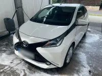 Gebraucht Toyota Aygo X-play 69 PS (50 kW) 2017 Weiß Kleinwagen