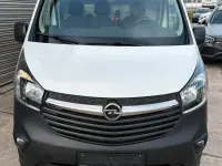 Gebraucht Opel Vivaro 121 PS (88 kW) 2018 Weiß Van / Kleinbus