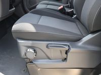 Gebraucht VW T7 150 PS (110 kW) 2025 Weiß Van