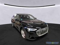 Gebraucht Audi e-tron Comfort 300 kW (408 PS) 2023 Brillantschwarz SUV