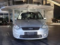 Gebraucht Ford Galaxy Titanium 163 PS (119 kW) 2012 Polarsilber Van / Kleinbus