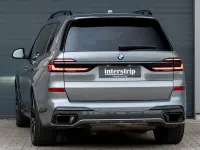 Gebraucht BMW X7 M Sport 352 PS (258 kW) 2025 Grau SUV
