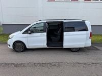 Gebraucht Mercedes V220 Night 163 PS (119 kW) 2019 Weiß Van / Kleinbus