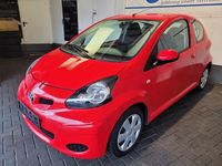 Gebraucht Toyota Aygo Cool 68 PS (50 kW) 2009 Rot Kleinwagen