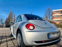 Gebraucht VW New Beetle 105 PS (77 kW) 2006 Silber Kleinwagen
