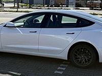 Gebraucht Tesla Model 3 RWD 239 kW (325 PS) 2023 Weiß Limousine