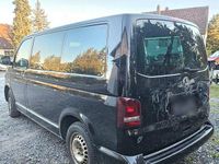Second-hand VW Caravelle 140 CP (102 kW) 2014 Negru Van