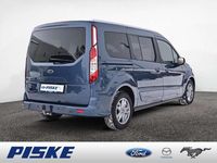 Gebraucht Ford Tourneo Titanium 120 PS (88 kW) 2022 Chroma blau Van / Kleinbus