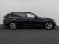 Gebraucht BMW 318 Shadowline 156 PS (114 kW) 2025 Schwarz ii668 Kombi