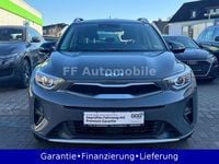 Gebraucht Kia Stonic Vision 84 PS (61 kW) 2022 Grau SUV