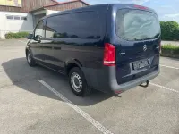 Gebraucht Mercedes Vito 136 PS (100 kW) 2017 Blau Van