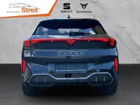 Neu Cupra Terramar 150 PS (110 kW) 2026 Timanfayagrau SUV