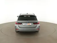 Gebraucht BMW 318 2022 Grau Kombi