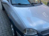 Gebraucht Opel Corsa Edition 60 PS (44 kW) 2000 Silber Kleinwagen