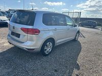 Gebraucht VW Touran 150 PS (110 kW) 2023 Silber Van / Kleinbus