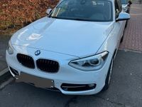 gebraucht BMW 120 d Sport Line