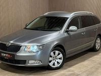 Gebraucht Skoda Superb 170 PS (125 kW) 2010 Grau Limousine